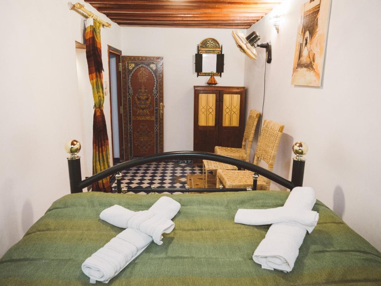 Hotel Dar Chrif Idrissi Fez Habitación foto